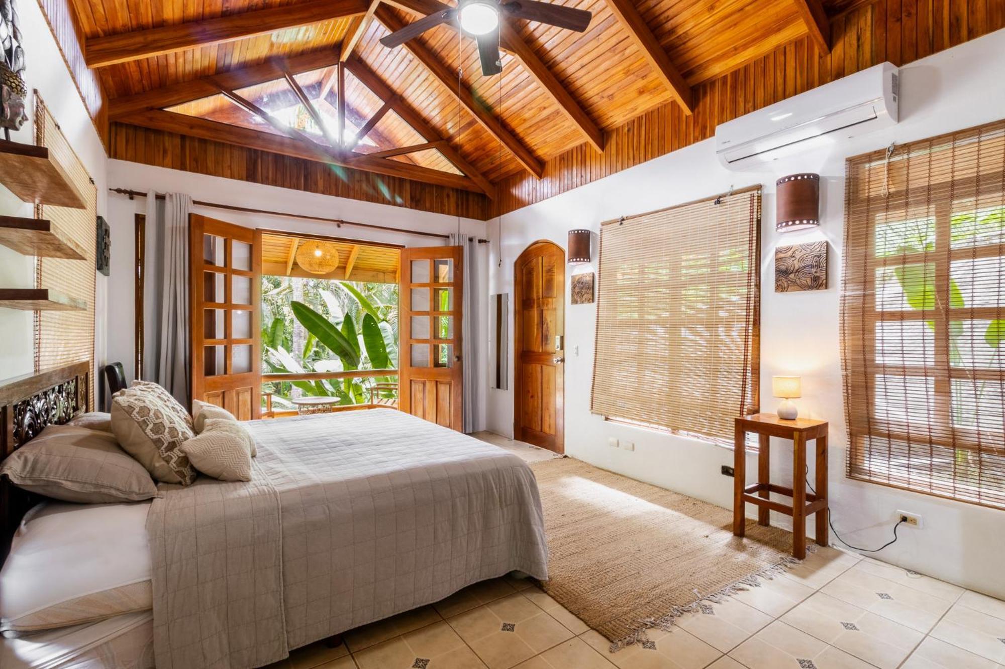 Blue Surf Sanctuary Hotel Playa Santa Teresa  ภายนอก รูปภาพ