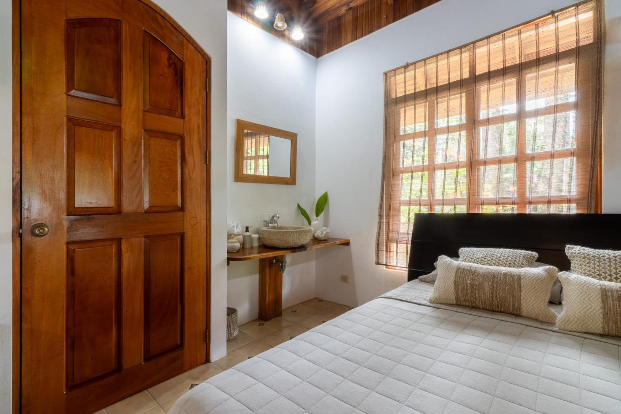 Blue Surf Sanctuary Hotel Playa Santa Teresa  ภายนอก รูปภาพ