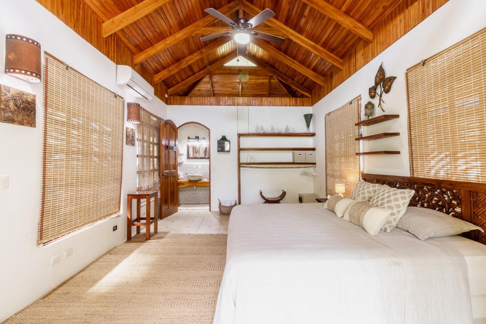 Blue Surf Sanctuary Hotel Playa Santa Teresa  ภายนอก รูปภาพ